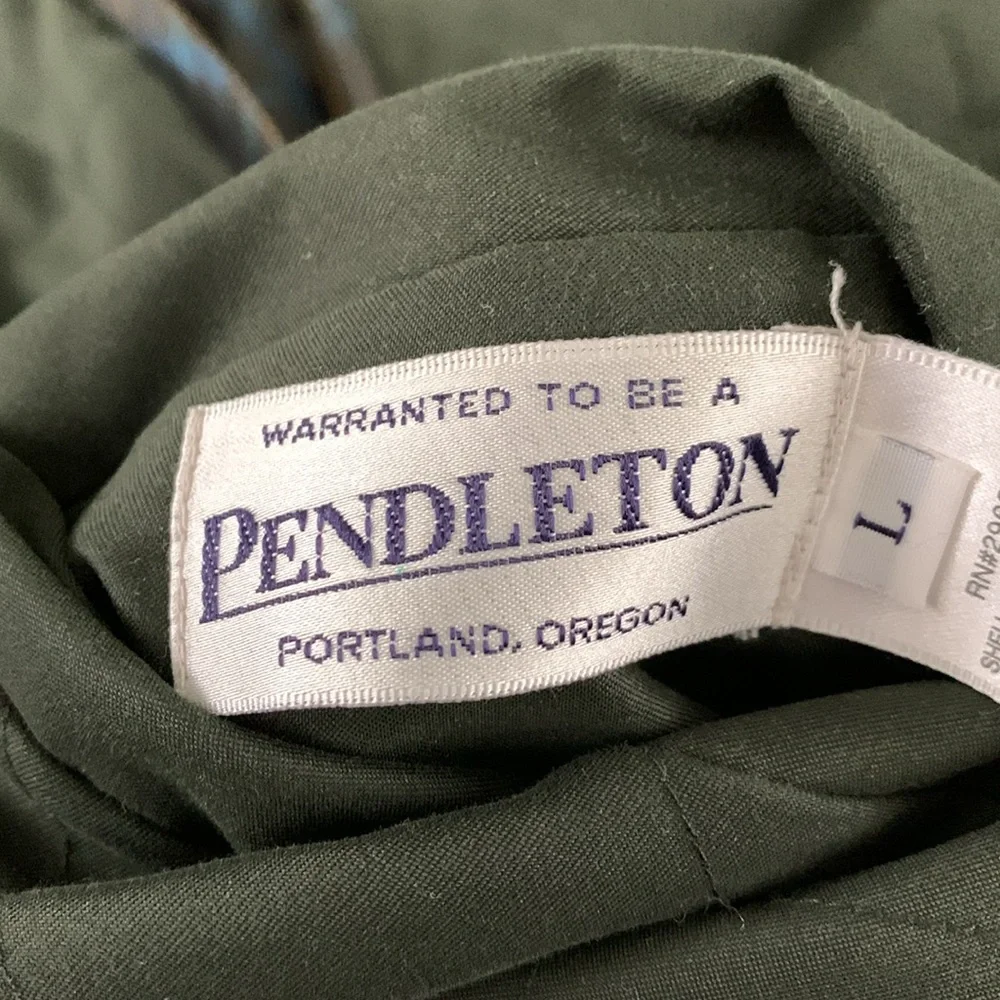 Pendleton Reversible Quilted Jacket - Picture 9 of 11